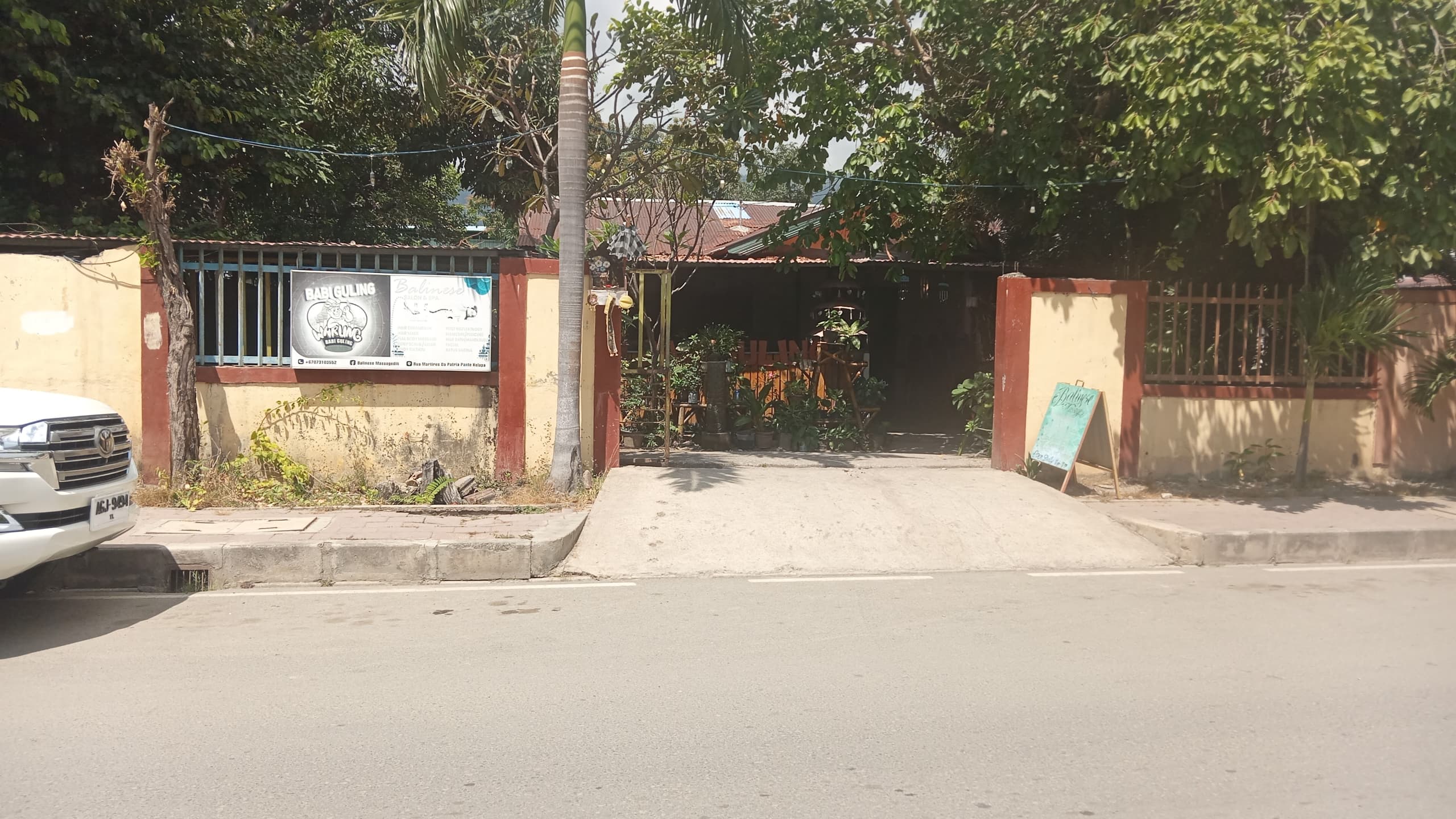 BABI GULING BAIRO GRILUS